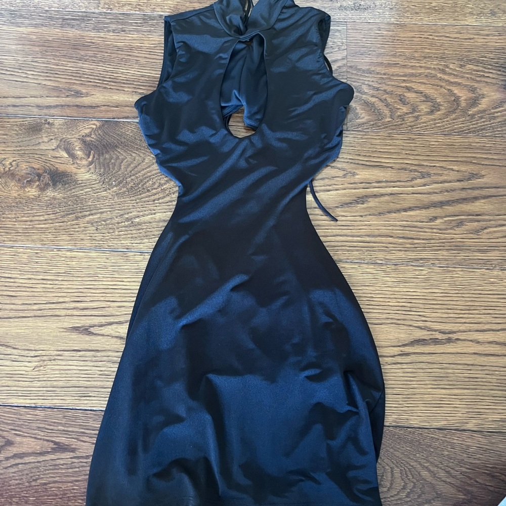 Lucy in the sky store black dress. Size M, never worn.